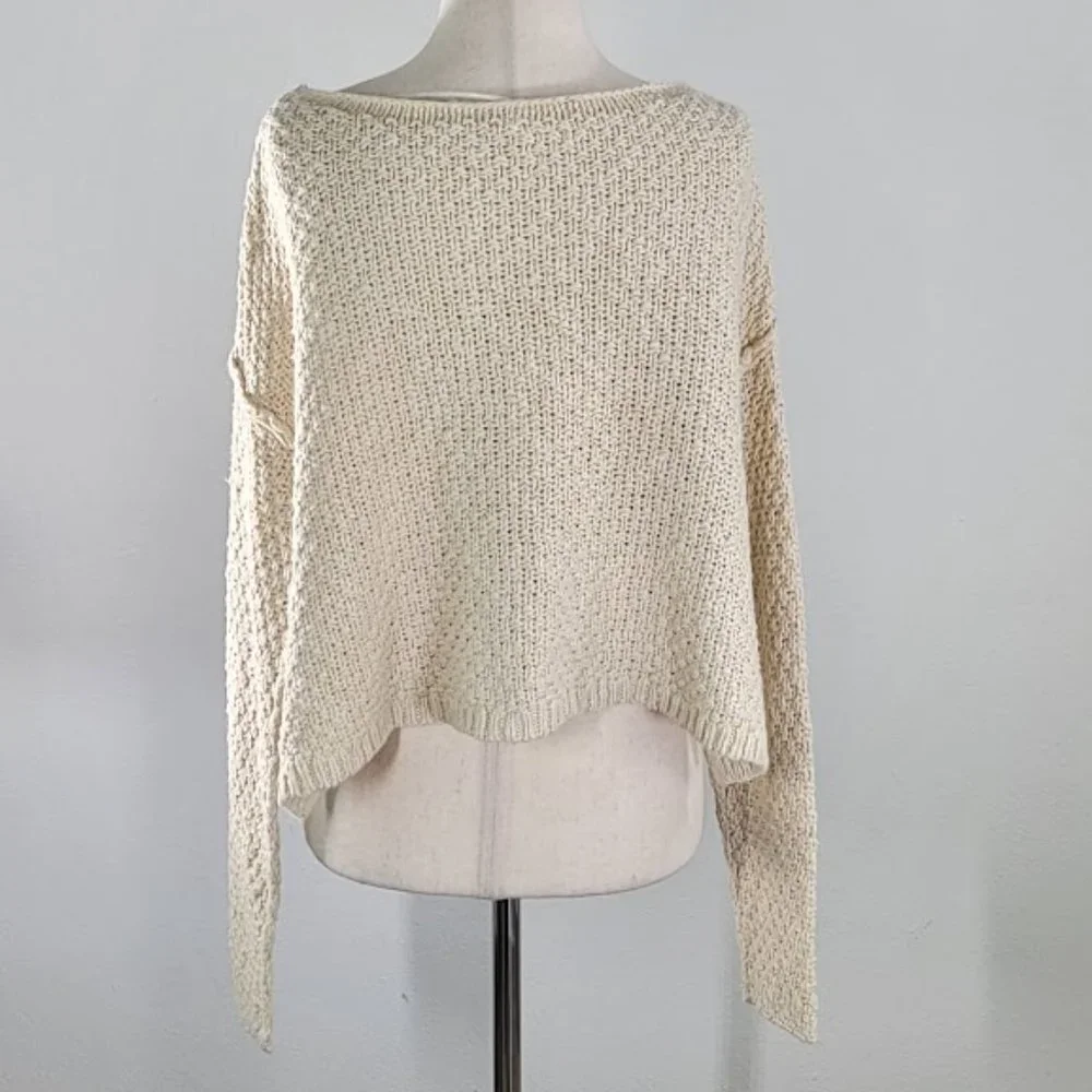 FREE PEOPLE  changing tides cropped sweater Sz XS NEW
